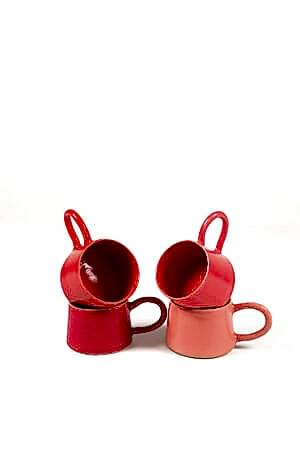 El yapımı stoneware seramik kahve fincanı seti kırmızı